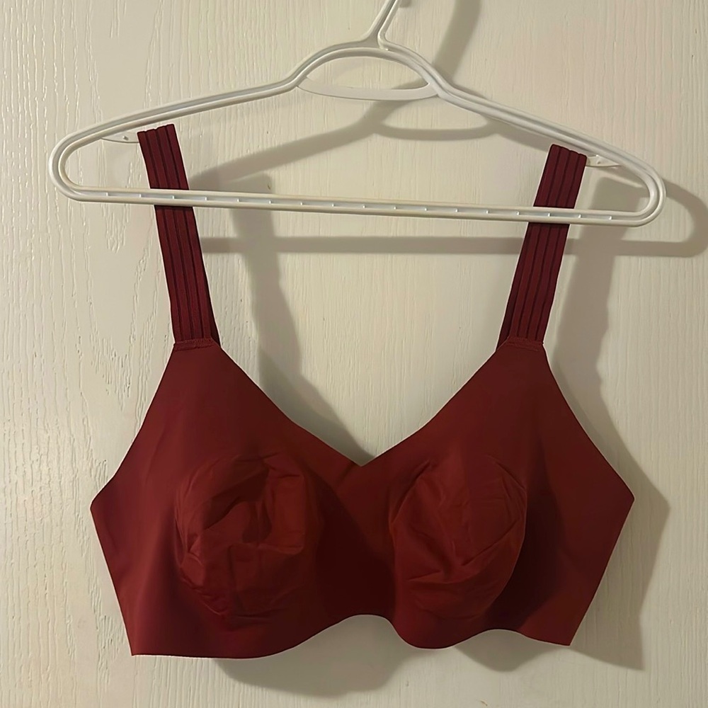 Knix V-Neck Evolution Bra